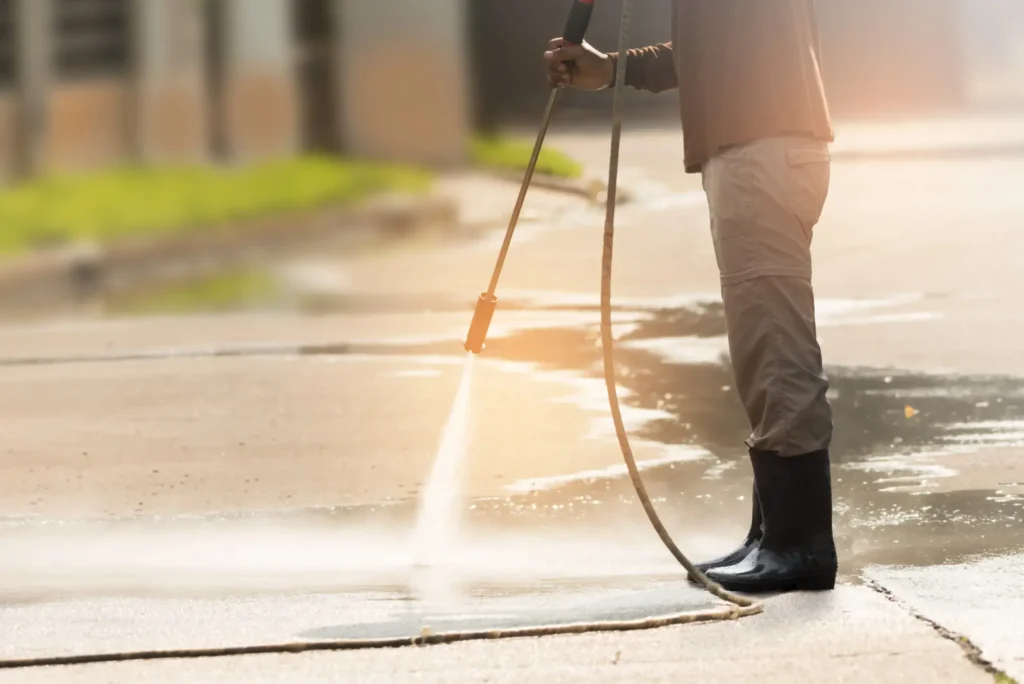 Pressure washer psi store to clean concrete