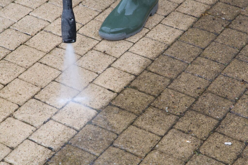 What is a Pressure Washer?