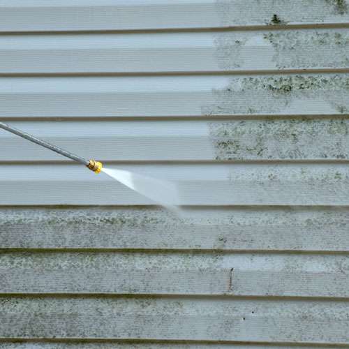 milwaukee residential pressure washing service