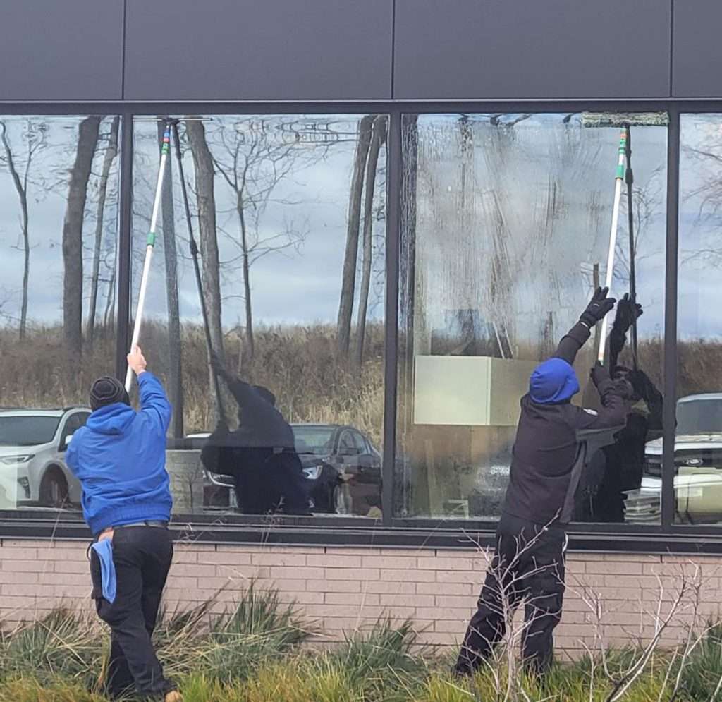 Madison Storefront window cleaning